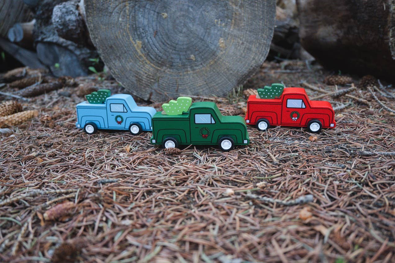 Pull-Back Retro Trucks & Christmas Tree Assortment