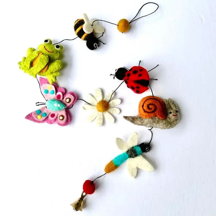 Garland - Felt Springtime Bug Buddies